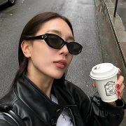 Women's Vintage Cat-Eye Sunglasses - Premium Face-Slimming Effect, Internet Celebrity Style Small Frame UV Protection - Image 2